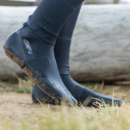 best-boots-for-surfing-winter-nz