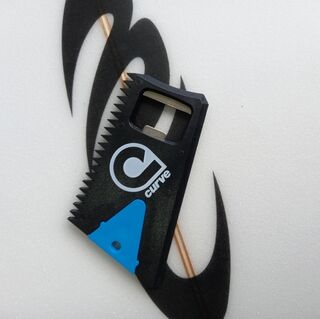 Curve Wax Comb with key