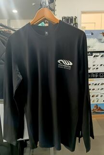 New Wave Long sleeved T -Black